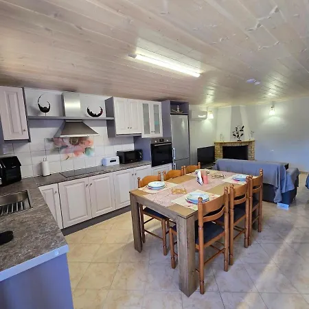 Feriehus Diamando's Maisonette Acharavi (Corfu)