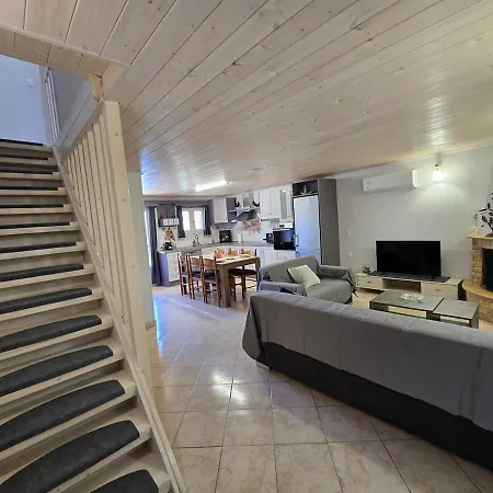 Feriehus Diamando's Maisonette