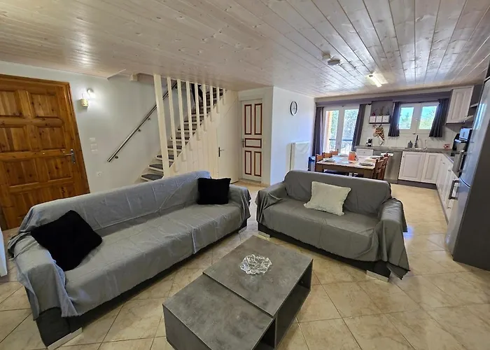 Diamando's Maisonette *